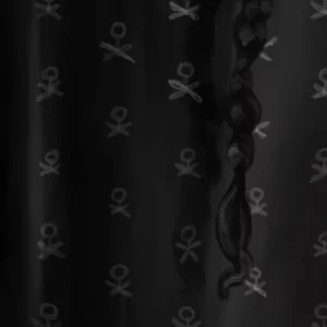 Detalle de la ilustración Fanart de "Miércoles Addams" realizada con técnica digital por el ilustrador Juan Dormitorio. En la imagen se muestra un detalle de la trenza y el estampado de la ropa de Miércoles Addams